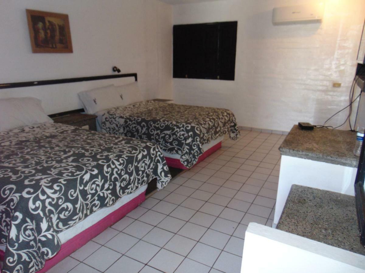 Hotel El Rancho Navojoa Kültér fotó
